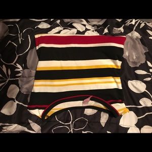 No boundaries, tie at bottom